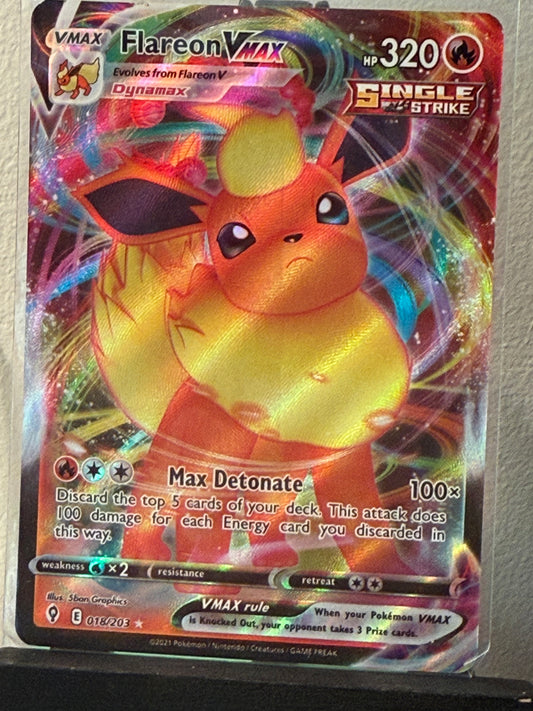Flareon V #169 Pokemon Evolving Skies